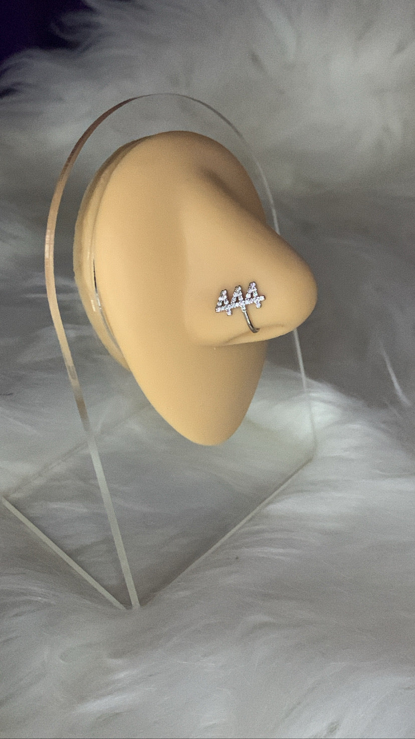 444 Nose Cuff