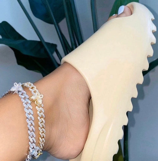 Icy Butterfly 🦋 Anklet